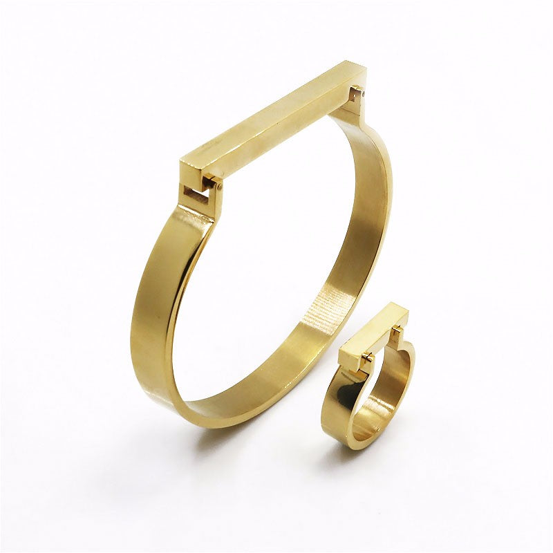 SALE: SLAB | 18K Gold Stainless Steel 6MM Interlock 3D Architecture Stackable BAR Ring