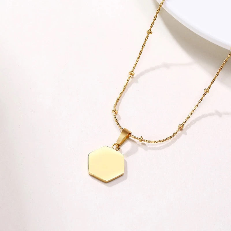 MONET LA PEARLA | Silver 15MM Mother of Pearl Pearl Hexagon Pendant Necklace