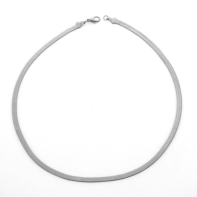 BARE MIDI 4MM | Silver Shiny Flat 4MM Herringbone Necklace