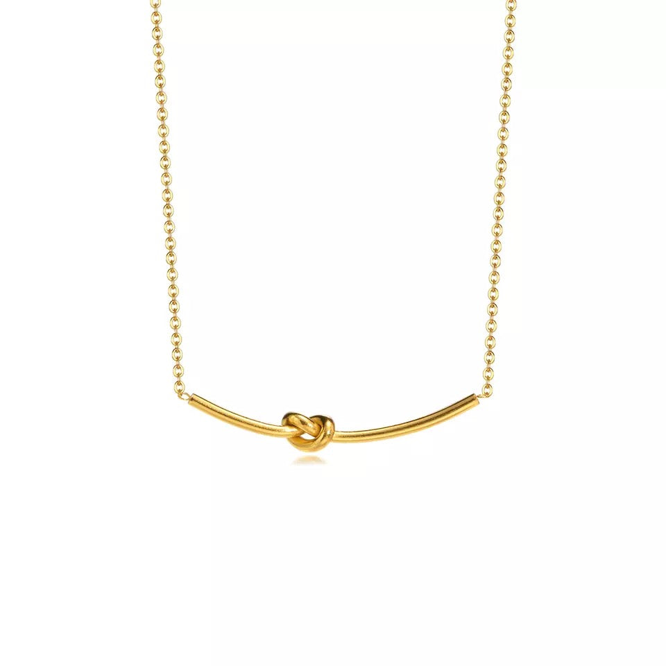 KNOTTY BAR | 18K Gold Knot Tie 60MM Bar Twist Necklace