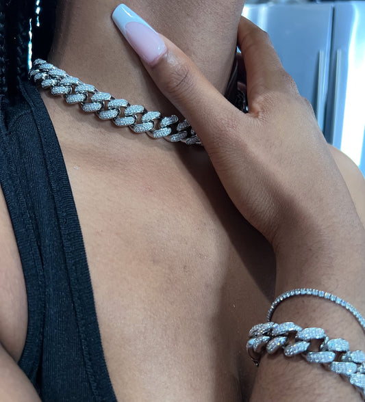 TREASURY MAXI | 10K Gold 16MM Pavé Cuban Link Necklace